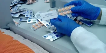 Dori vositalari va tibbiy buyumlar muomalasini tartibga solish jarayonlari takomillashtiriladi